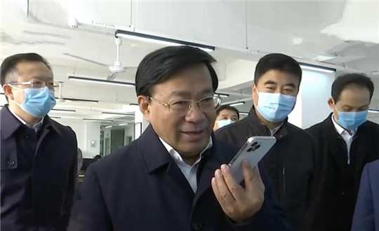 封一： 吉林省委副书记、省长韩俊光临388vip太阳集团伊通供热_副本.jpg